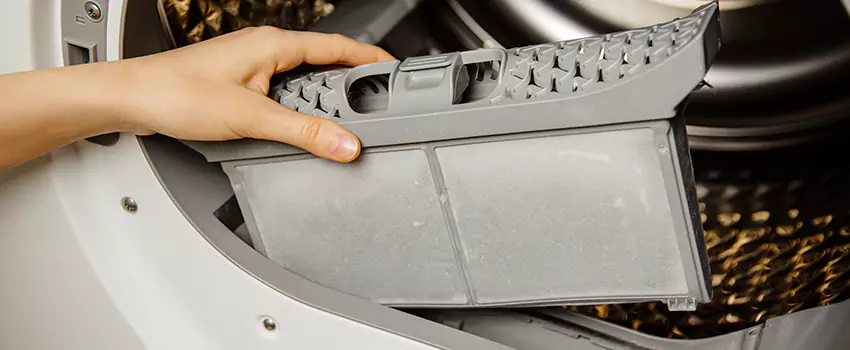 Signs Of A Clogged Dryer Lint Trap in Fort Smith, Arkansas